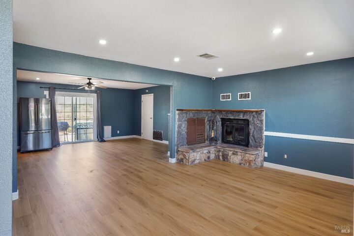Property Photo: 233 Maple Street CA 94585