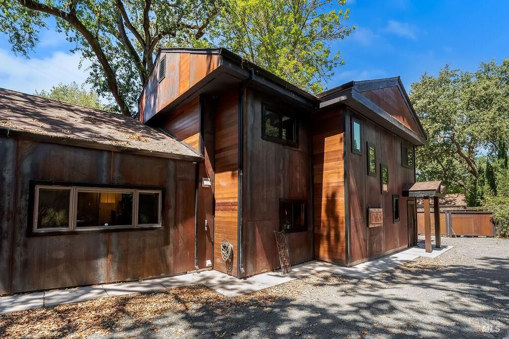 Property Photo:  14183 Chalk Hill Road  CA 95448 