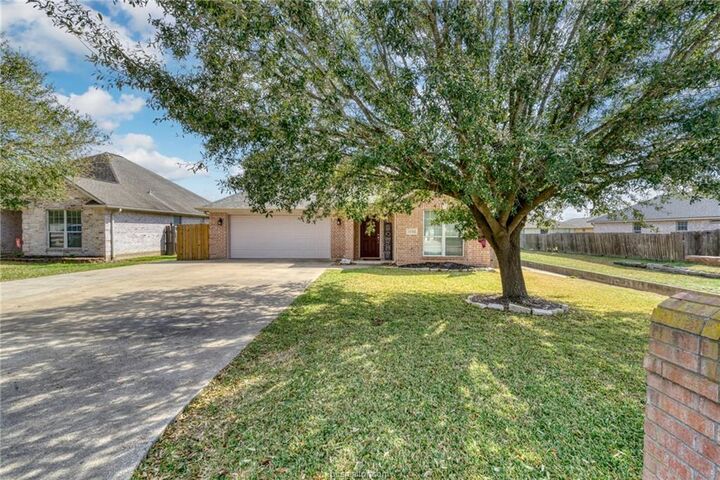 Property Photo:  1008 Gardenia Street  TX 77845 