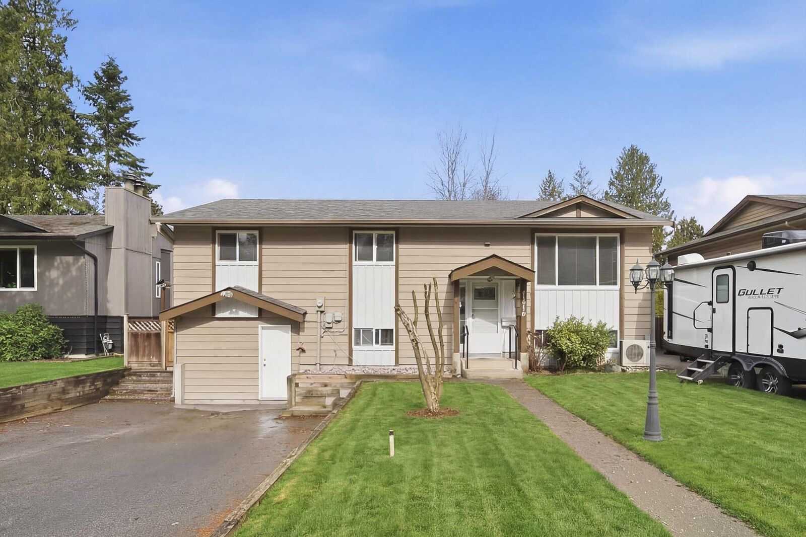 Property Photo: 21139 Cook Avenue BC V2X 7P7