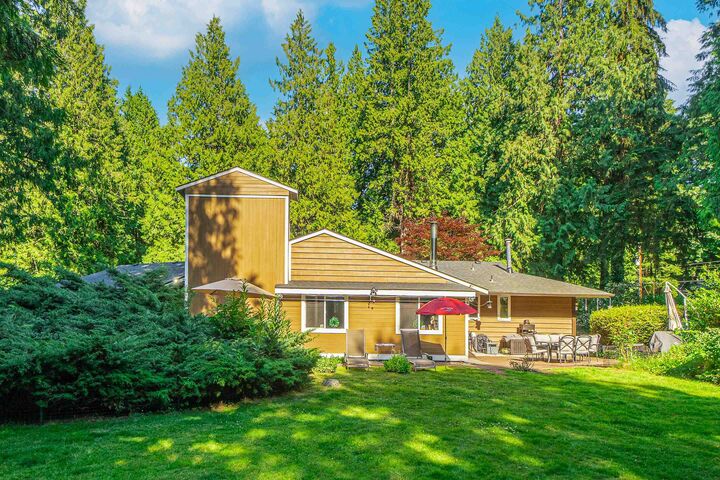 Property Photo: 13425 Woodcrest Drive BC V4P 1W3