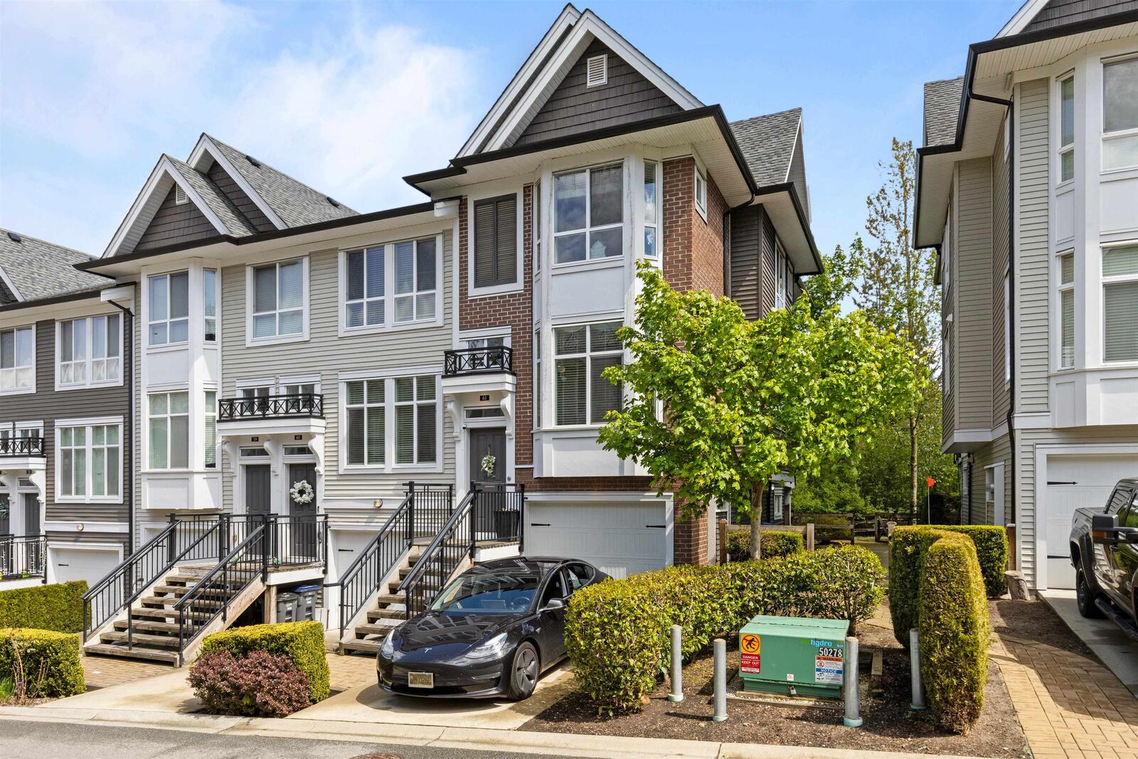 Property Photo: 14433 60 Avenue 61 BC V3S 1R4