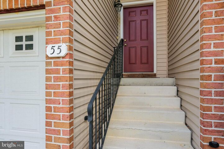 Property Photo:  55 Parkside Dr  PA 17042 