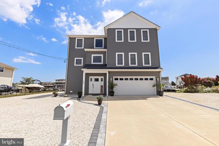 Property Photo:  151 E Raritan Drive  NJ 08087 