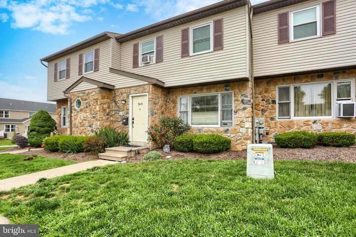 Property Photo: 564 E Linden Street PA 19522