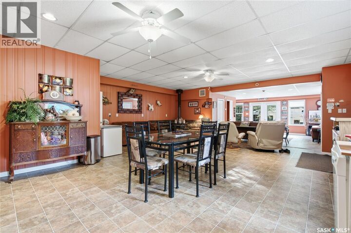 Property Photo: 403 Fetsch Crescent SK S0M 1A0