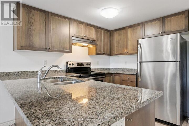 Property Photo:  45 Kingsbury Square 301  ON N1L 0L2 