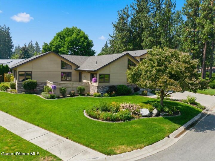 Property Photo: 815 N Chisholm Ct ID 83854