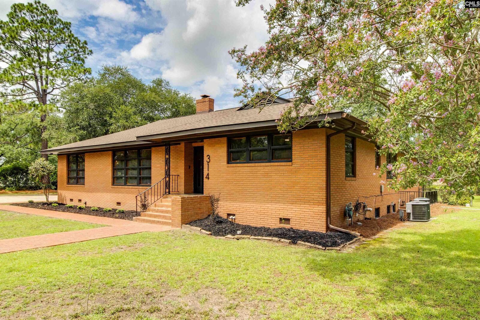 Property Photo: 314 Kirkwood SC 29020