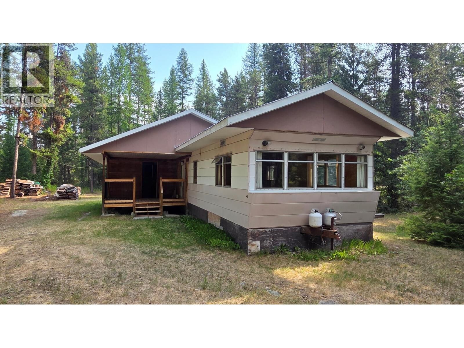 Property Photo: 8025 Sorensen Road BC V1A 3M3