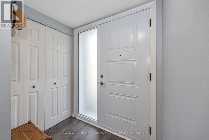 Property Photo: 68 Costello Avenue ON K2H 7C5