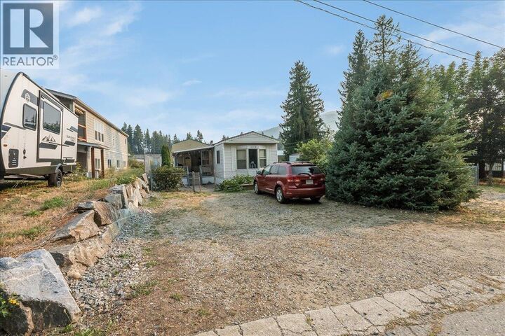 Property Photo: 1015 Garden Road BC V0G 2G1