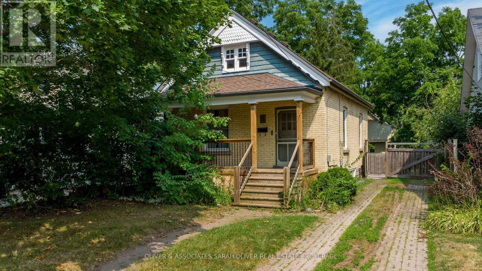 Property Photo: 3 McDonald Avenue ON N6G 1A9