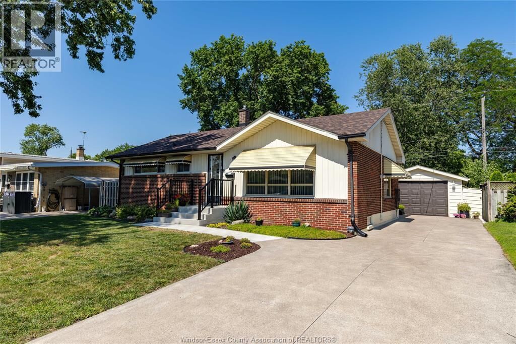 Property Photo: 3640 Charlevoix Avenue ON N9E 3B3