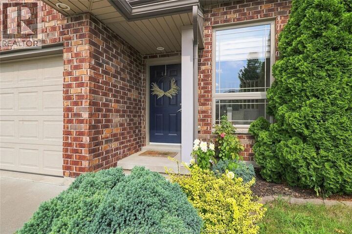 Property Photo: 3222 Seville Avenue ON N8N 0A4