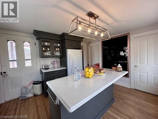 Property Photo: 299 Wellington Street ON N5C 1T2