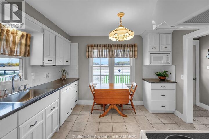 Property Photo: 637 Wilkesport Line ON N0P 2H0