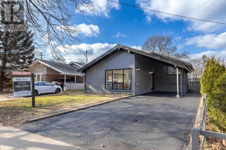 Property Photo: 32 Brookridge Drive Main ON M1P 3M1