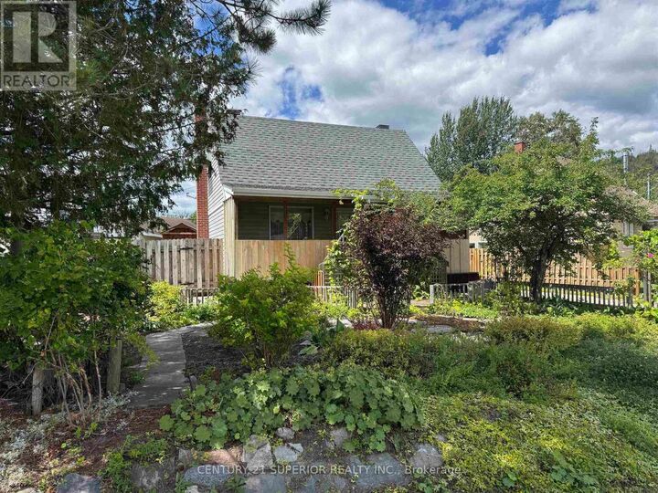 20 Heron Drive — photo 1