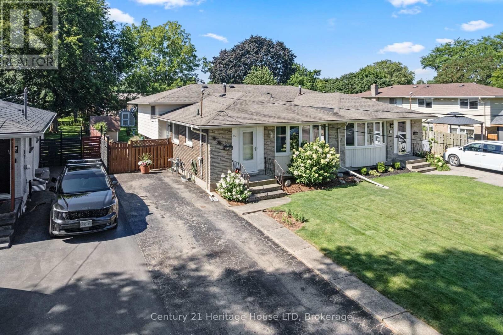 Property Photo: 20 Cypress Street ON L2N 4L9