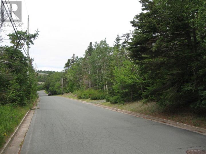 53 A Lawrence Pond Road East — photo 1