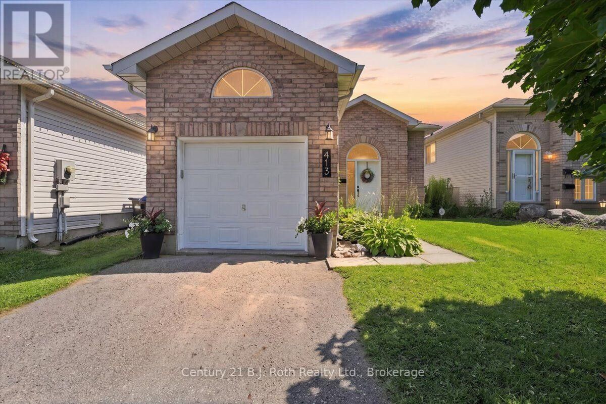 Property Photo: 413 Irwin Street ON L4R 2V6