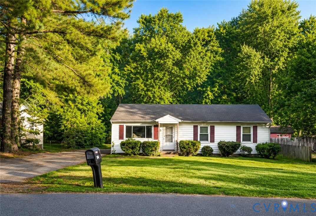 Property Photo:  6015 Seaman Road  VA 23225 