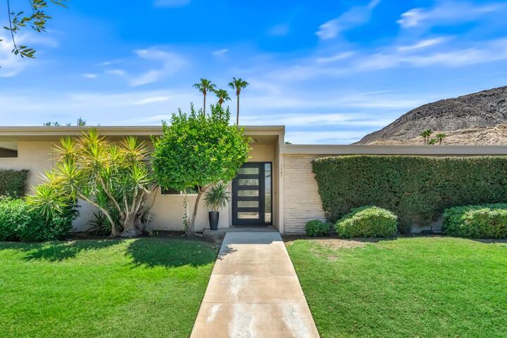 Property Photo:  72213 El Paseo, #1707  CA 92260 