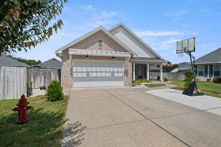 Property Photo:  106 Amelia Rae Circle  FL 32580 