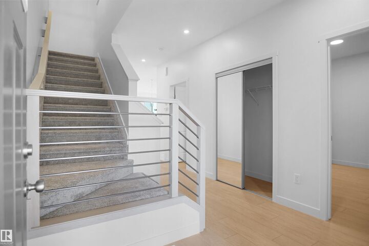 Property Photo: 924 17 Avenue NW AB T6T 2X2