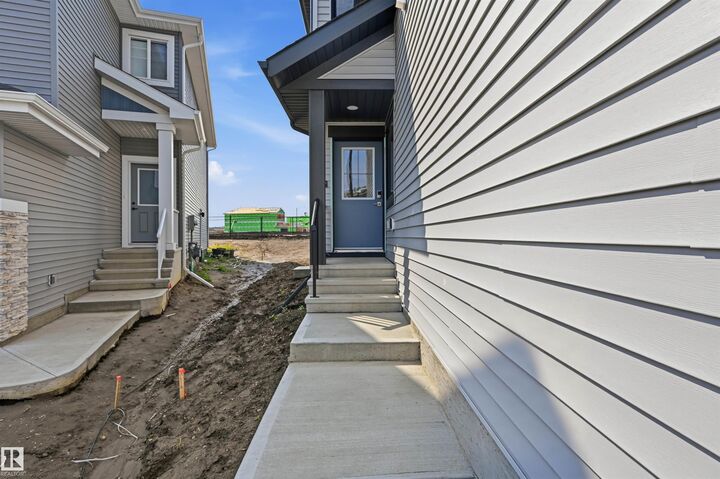 Property Photo: 911 18 Avenue NW AB T6T 2X3