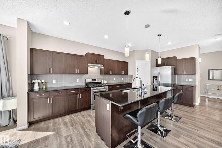 Property Photo:  5147 Crabapple Link SW  AB T6X 1X1 