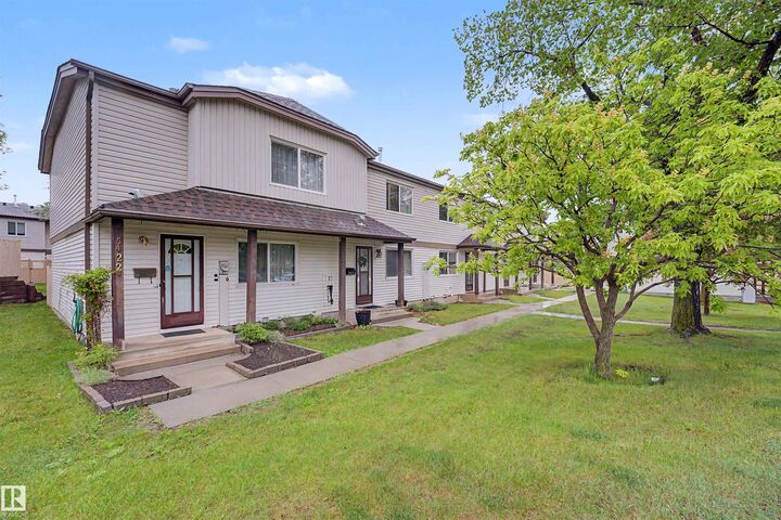 Property Photo:  5420 146 Avenue NW  AB T5A 4L6 