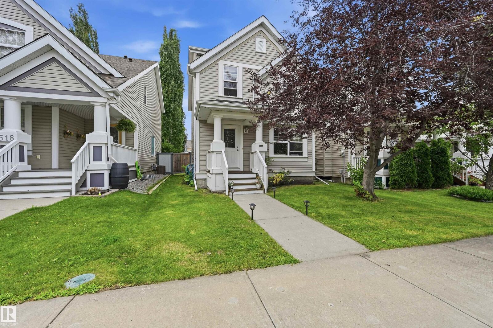 Property Photo:  1516 76 Street SW  AB T6X 1M3 