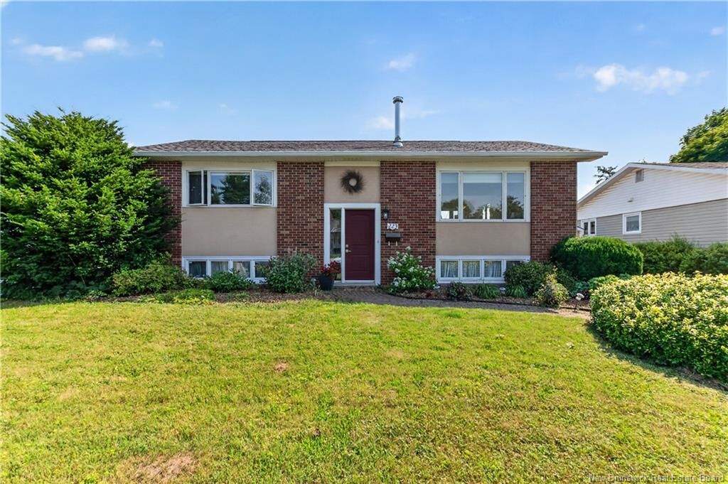 Property Photo:  223 Edgett Avenue  NB E1C 7B6 