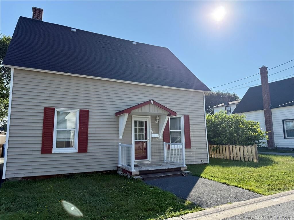 Property Photo: 39 Warren Avenue NB E1N 2J6