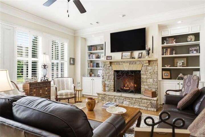 Property Photo:  318 Lakeside Trace  GA 30115 