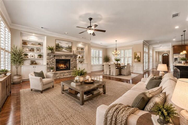 Property Photo: 318 Lakeside Trace GA 30115
