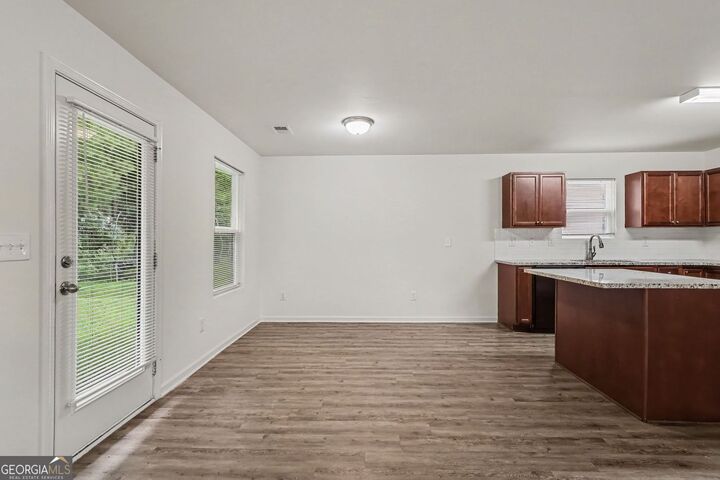 Property Photo:  231 Lantana Crossing  GA 30132 