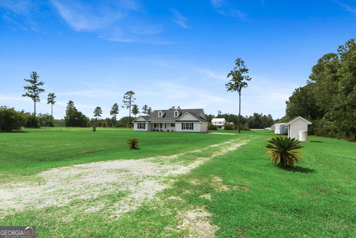 Property Photo: 77 Thoroughbred Road GA 31569