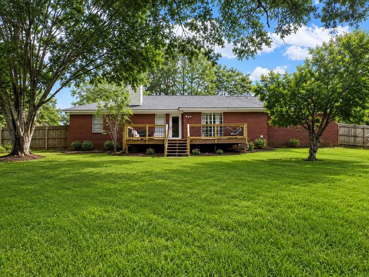 Property Photo:  118 Springdale Drive  GA 31822 