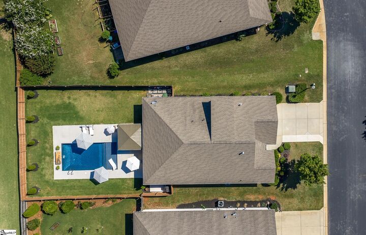 Property Photo:  709 Arnica Drive  SC 29334 