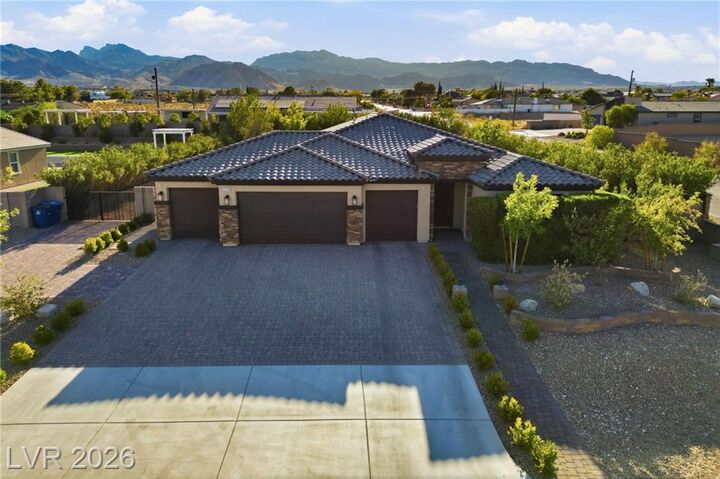 Property Photo: 5795 North Park Street NV 89149