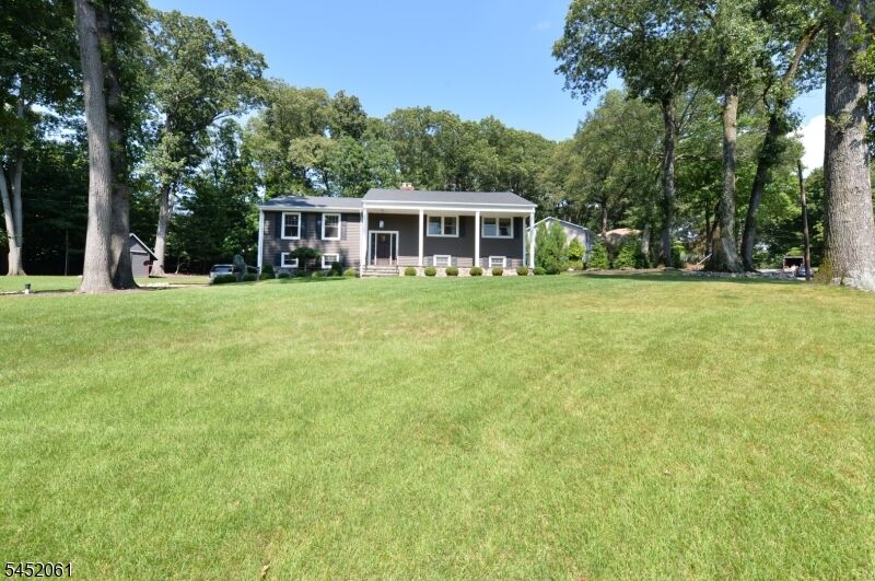 Property Photo:  769 Hickory Hill Rd  NJ 07481 