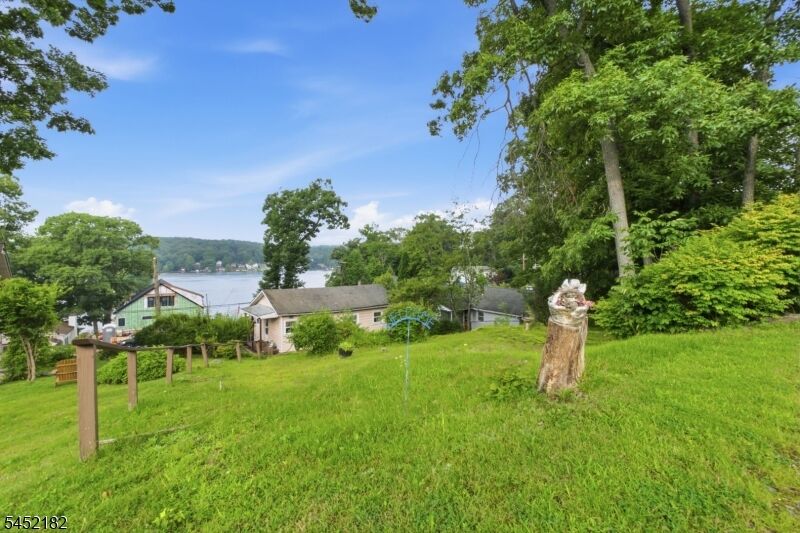 Property Photo:  22 Alpine Dr  NJ 07849 