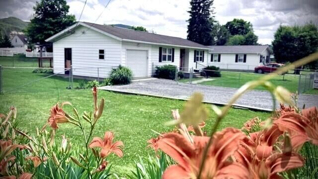 Property Photo:  200 Forren Ln  WV 24986 