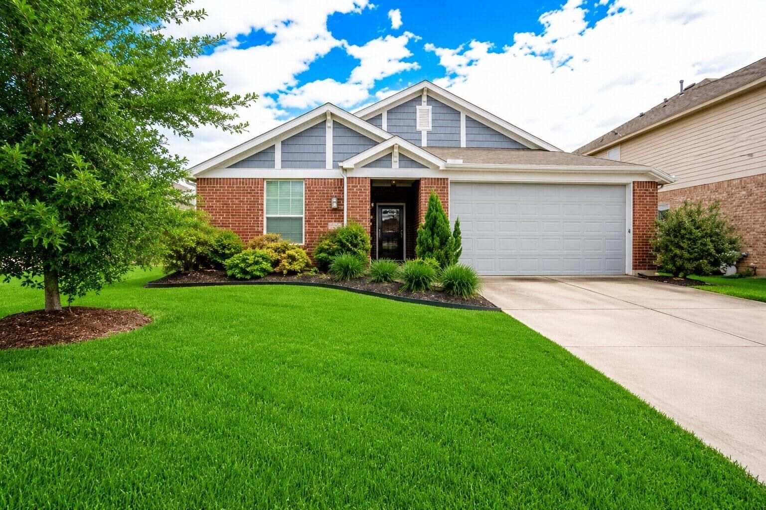 Property Photo:  16131 Sommerall Creek Lane  TX 77084 