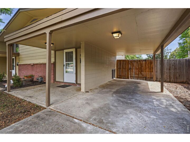 Property Photo: 3014 Butternut Dr CO 80538