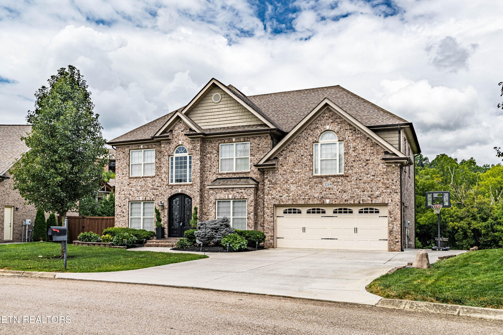 Property Photo:  2219 Muddy Creek Lane  TN 37932 