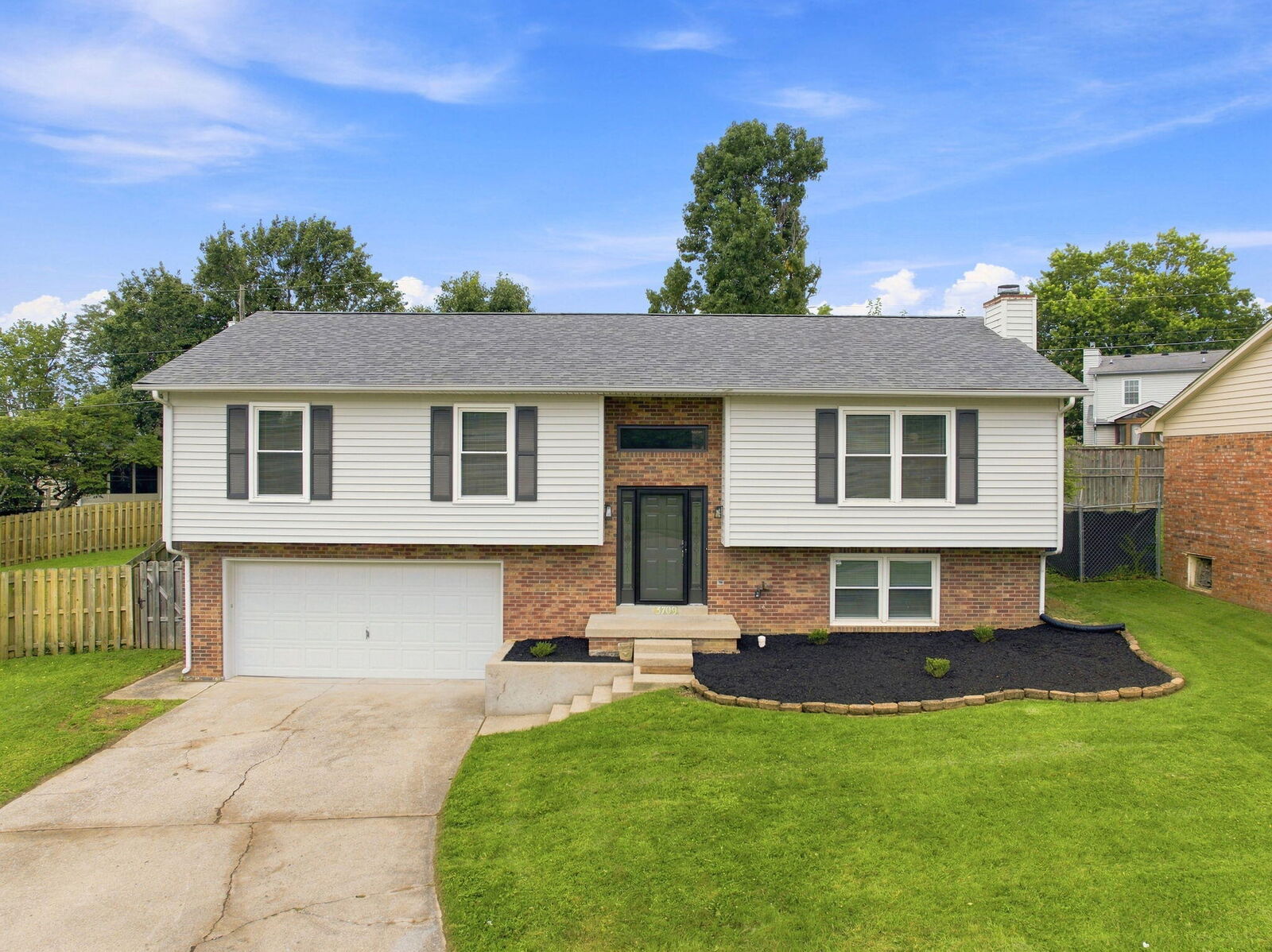 Property Photo:  3709 Cali Court  KY 40517 
